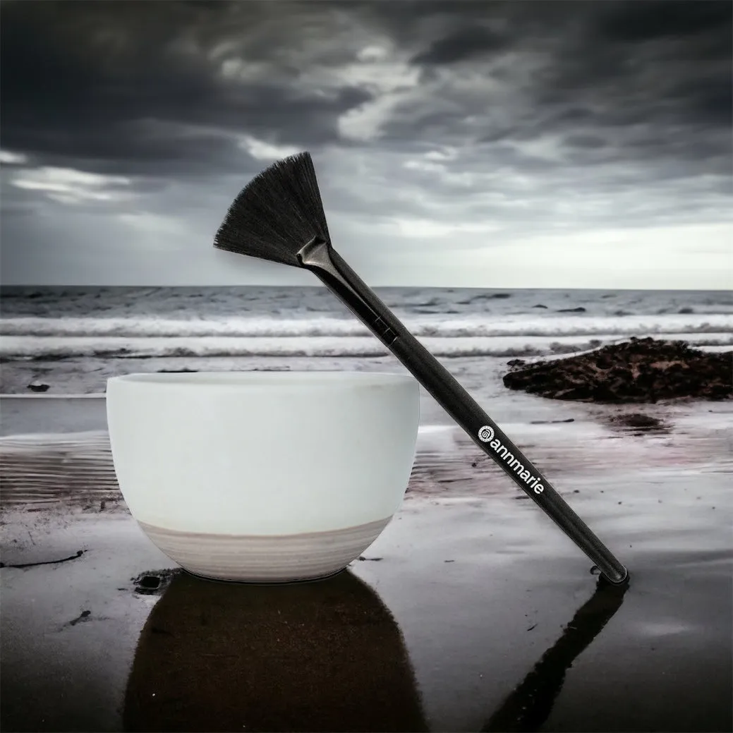Mask Treatment Bowl & Applicator Brush - Annmarie Skin Care