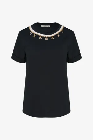 Necklace Detail T-Shirt | Ema&Carla